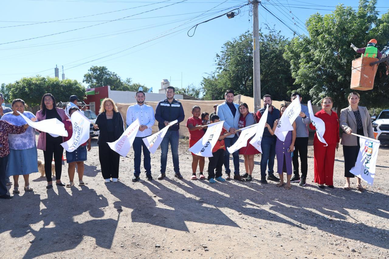 $!Inicia rehabilitación de alumbrado público con tecnología LED en tres colonias de Elota