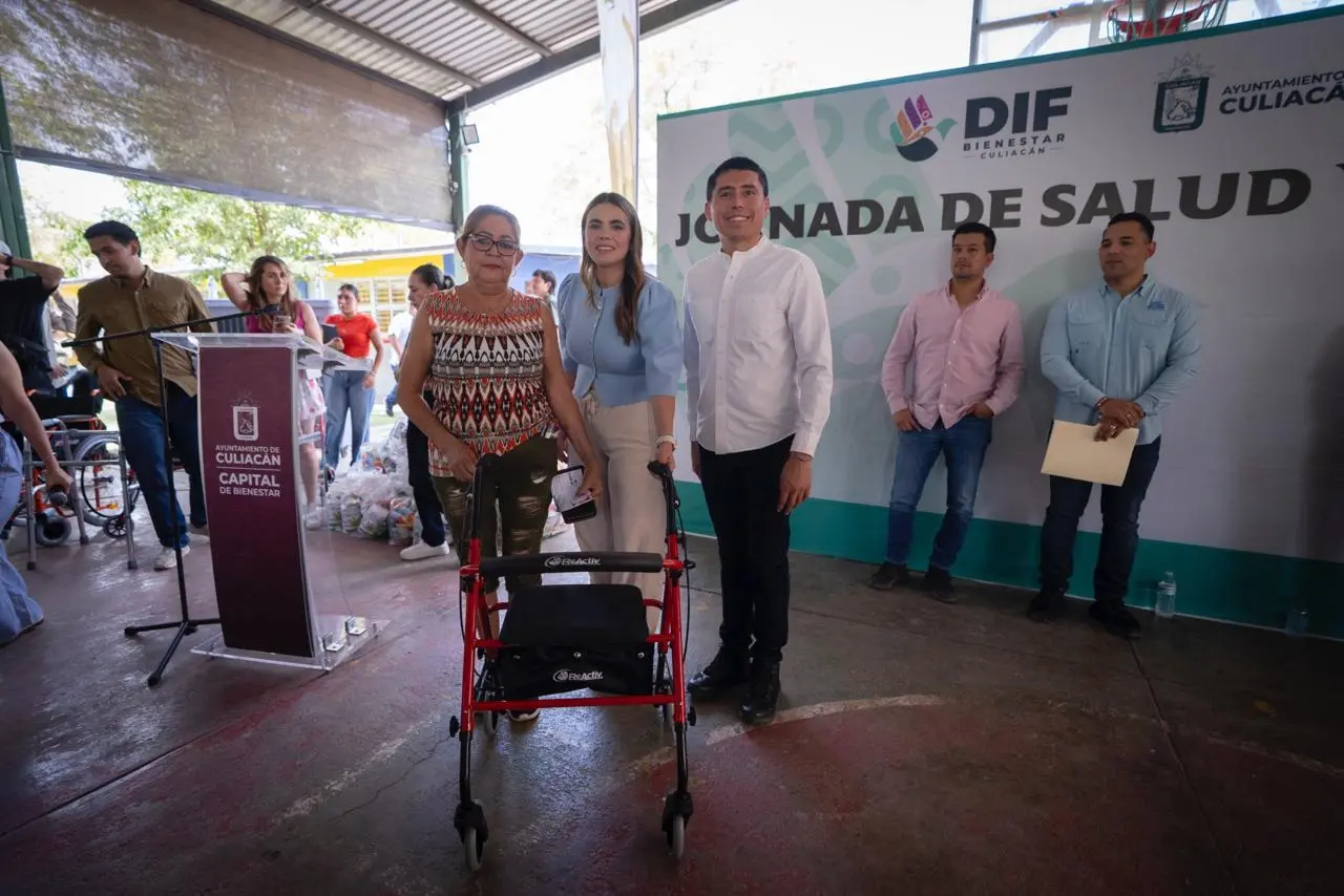 $!Acerca Ayuntamiento de Culiacán servicios de salud y apoyos sociales a habitantes de Los Huertos