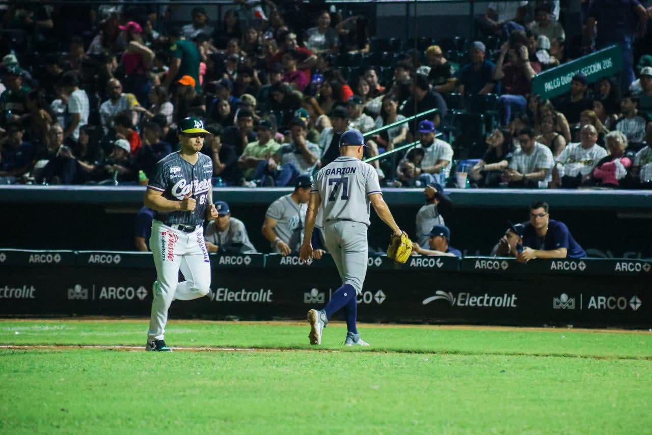 $!Sinaloense Antonio Garzón supera las 400 apariciones y 200 ponches en la LMP