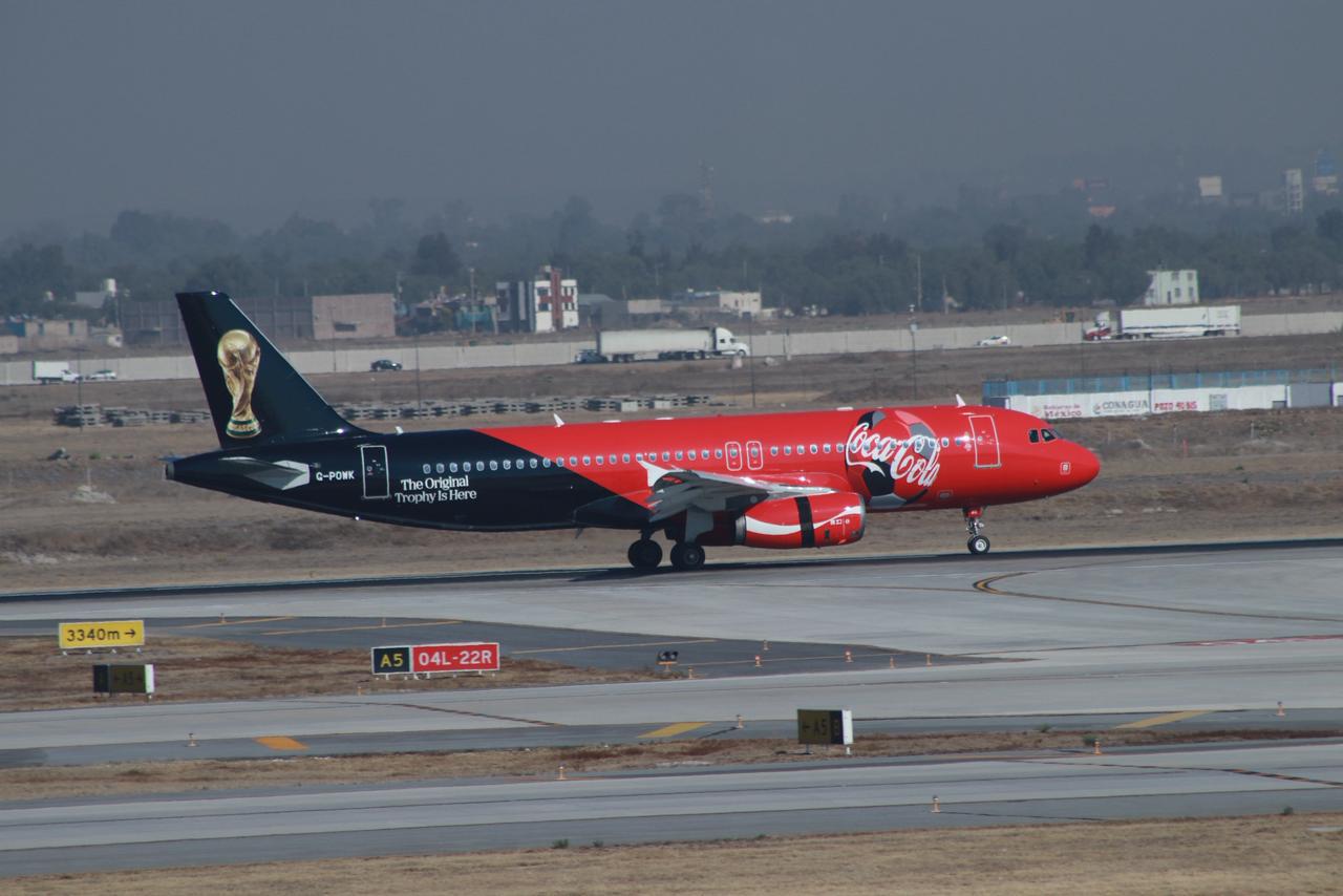 $!El trofeo de la Copa del Mundo llega a México
