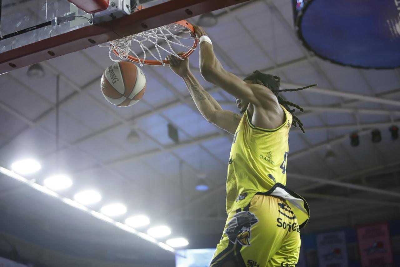 $!Caballeros no logran frenar a Astros