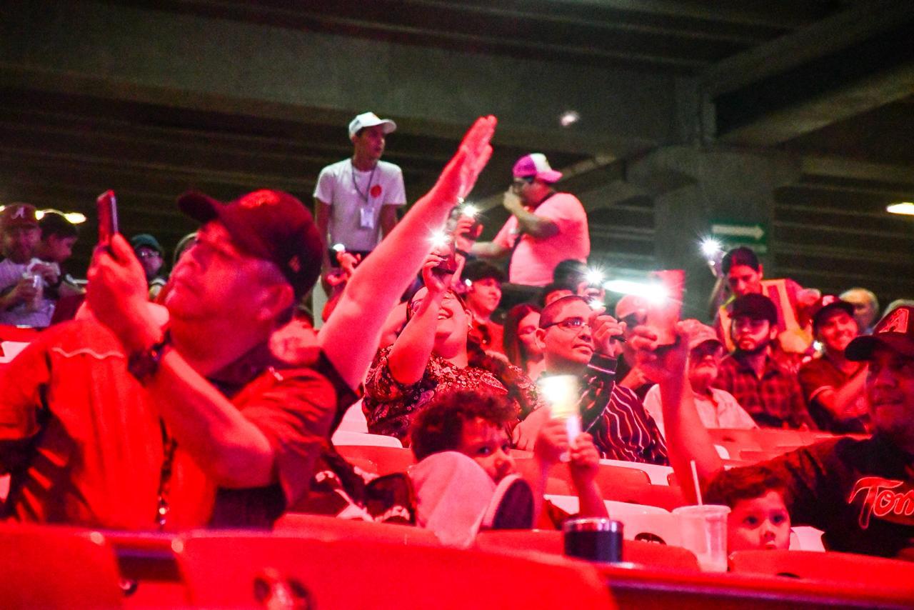 $!Tomateros de Culiacán se queda con la Serie Rosa