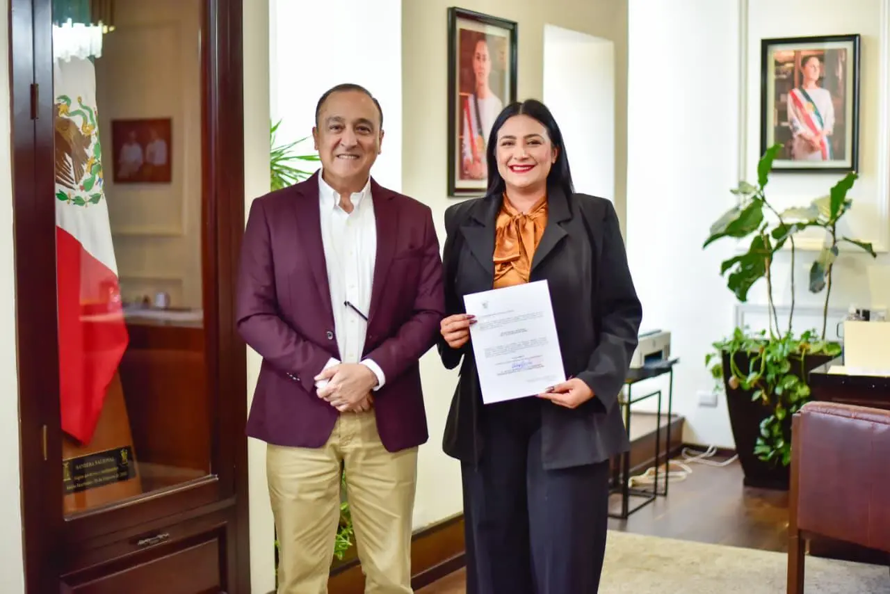 $!Rinden protesta nuevas funcionarias de Semujeres en Ahome