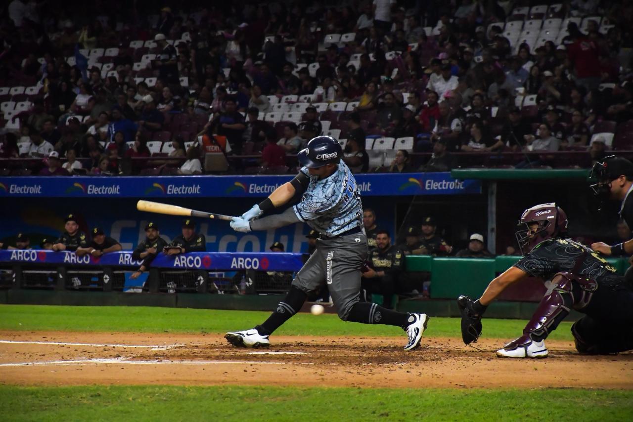 $!Tomateros blanquea a Algodoneros y se lleva la serie en casa