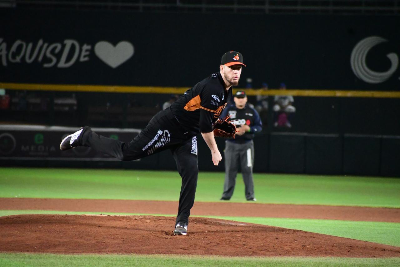 $!Wilmer logra su sexta victoria y Naranjeros iguala el Clásico Sonorense