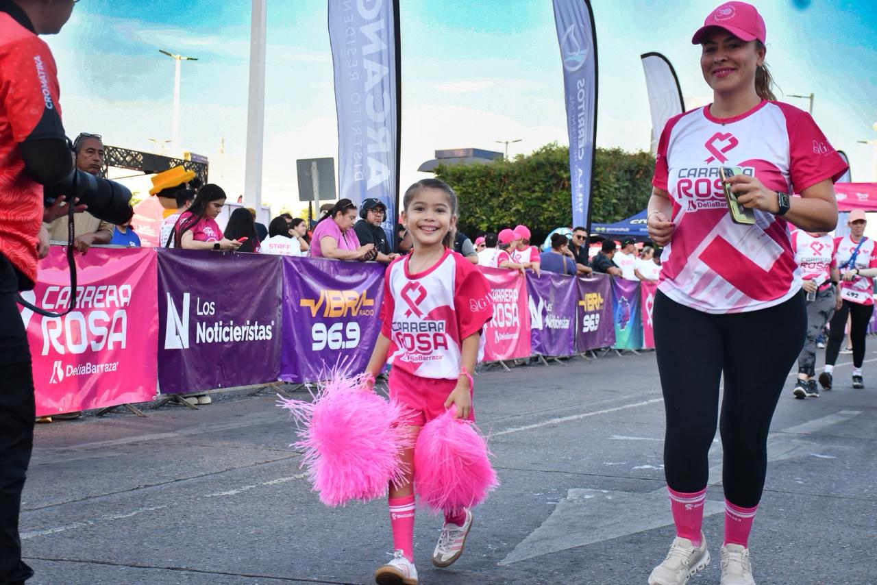 $!Culiacán corre por la vida en la Carrera Rosa Delia Barraza 2025