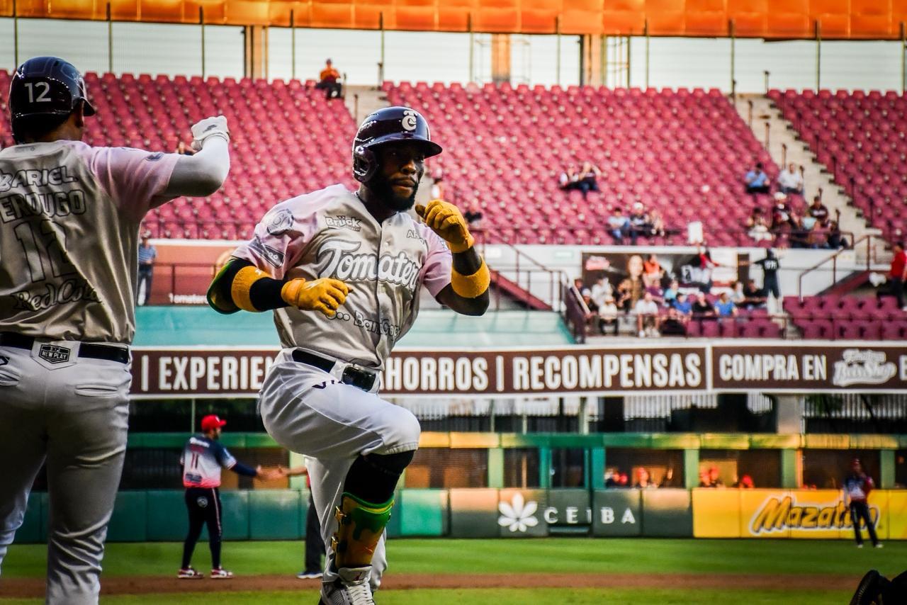 $!Tomateros de Culiacán se queda con la Serie Rosa
