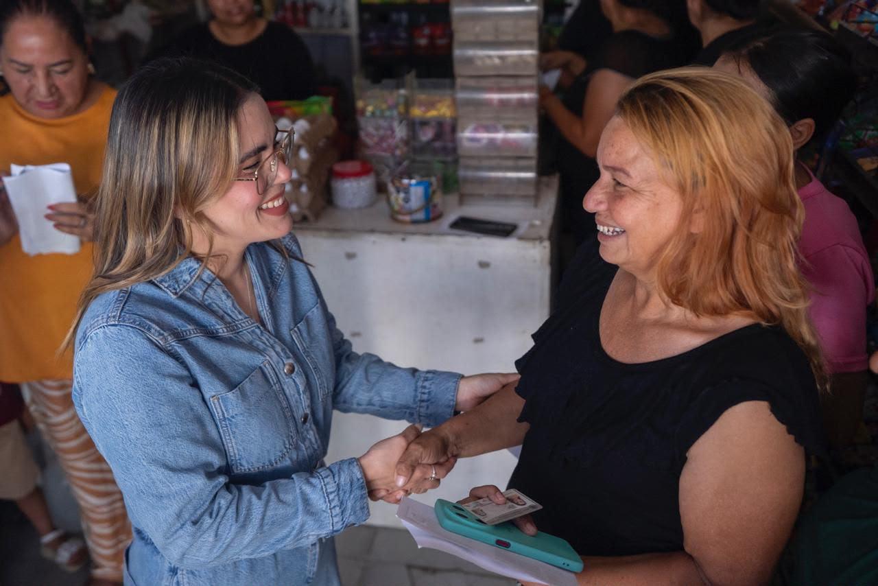 $!Gobierno de Culiacán entrega más apoyos del programa Mujeres Emprendedoras por el Bienestar
