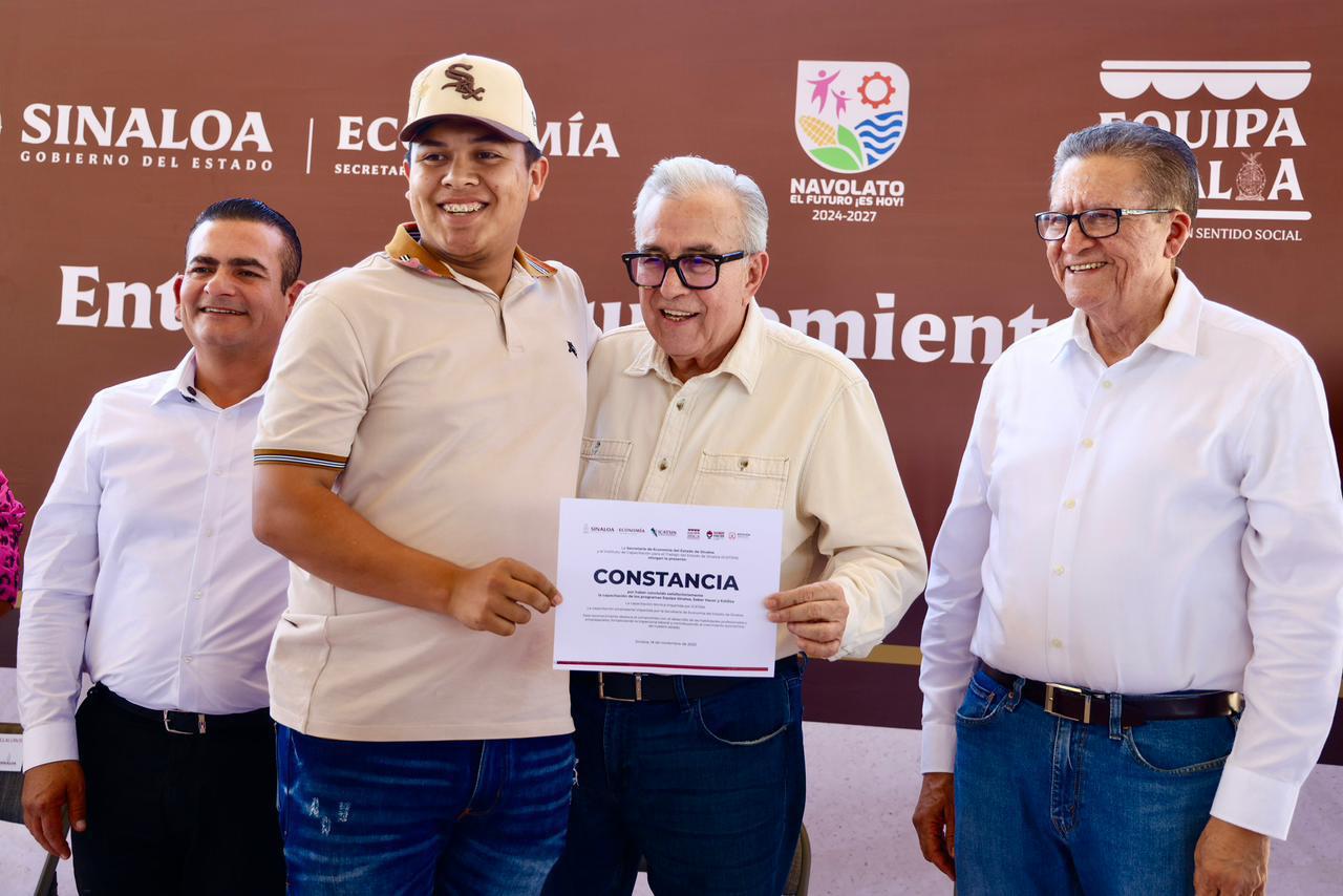 $!Gobierno de Sinaloa culmina en Navolato entrega de equipamiento a emprendedores, con inversión de $950 mil