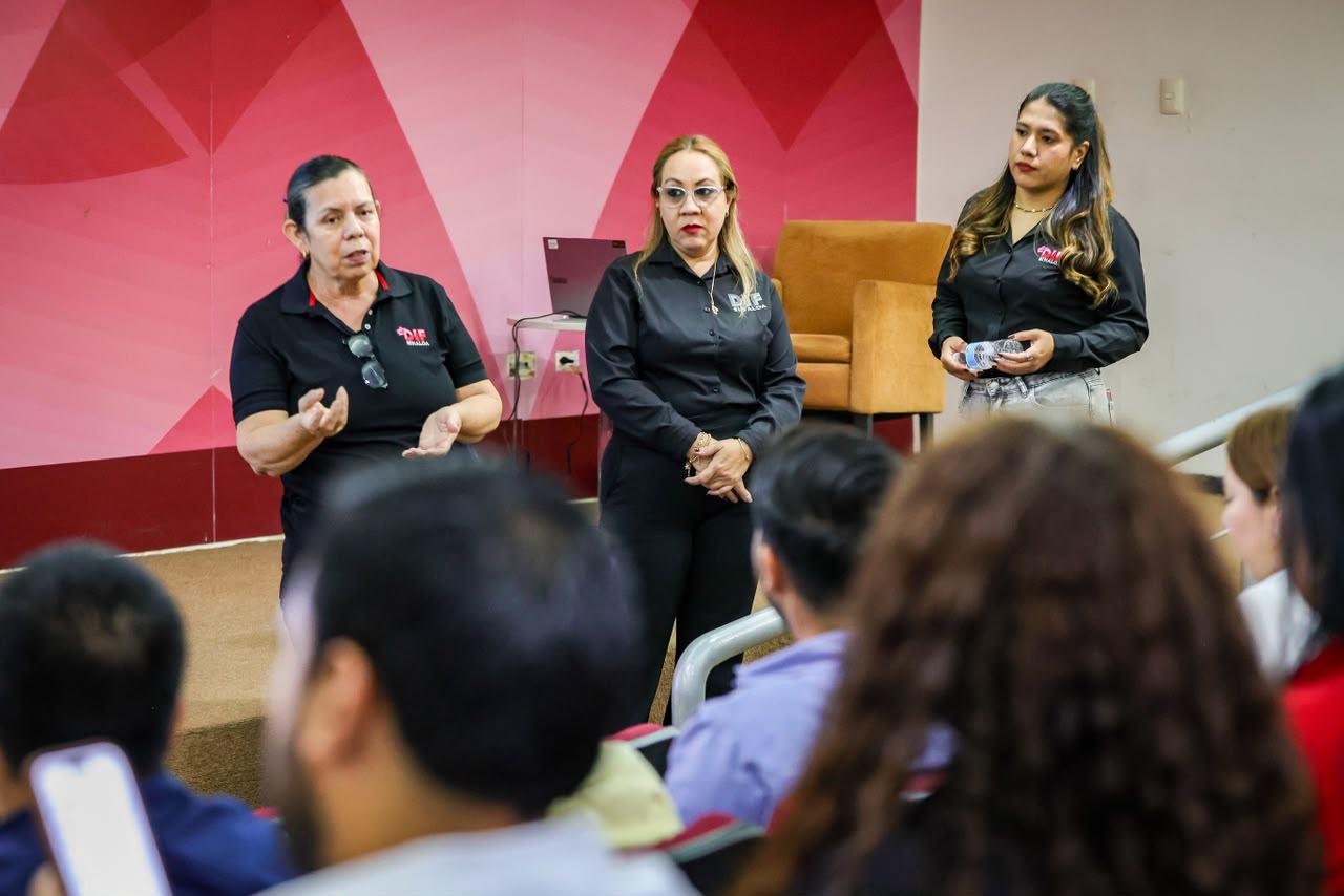 $!Buscan DIF Sinaloa proteger a niños jornaleros; capacita a trabajadoras sociales