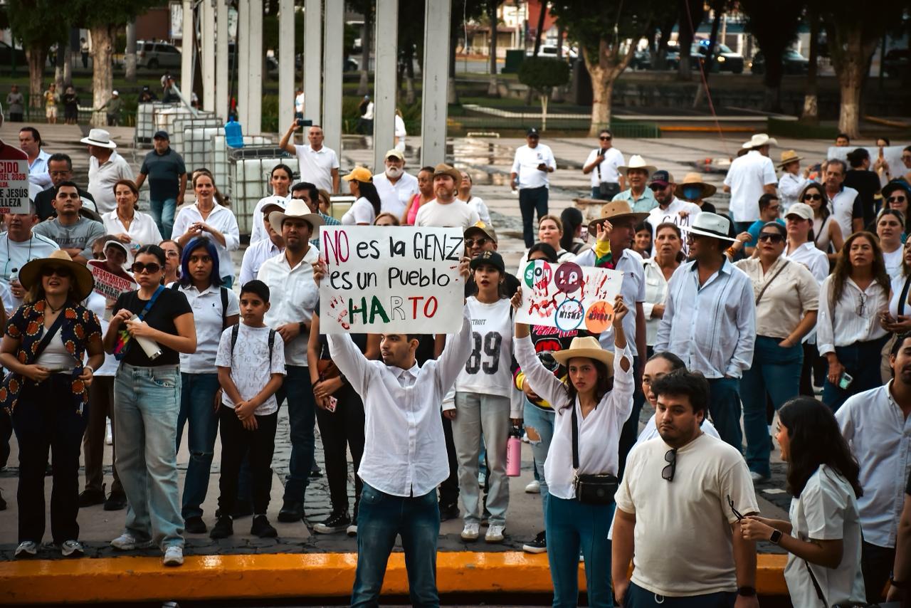 $!Manifestación de Generación Z une a jóvenes, madres buscadoras y activistas contra la crisis de violencia en Culiacán