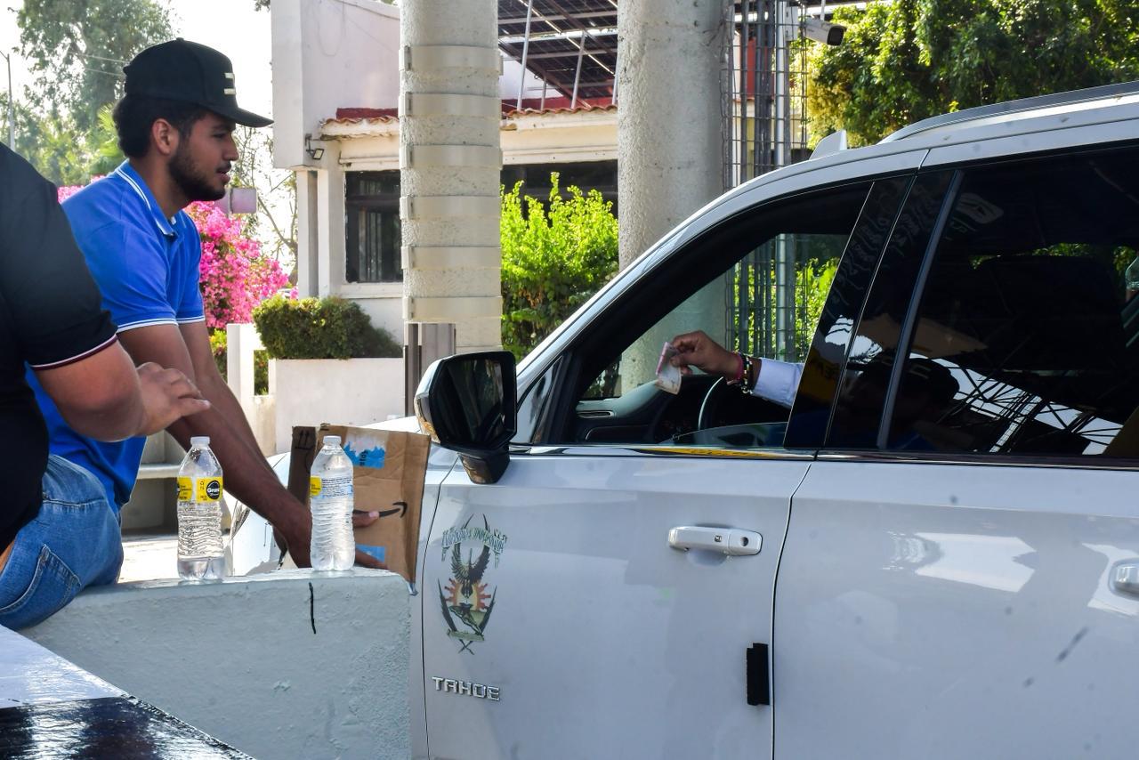 $!Liberan bloqueo agrícola en la caseta de Costa Rica y dejan paso libre; esperan resultados de la reunión federal