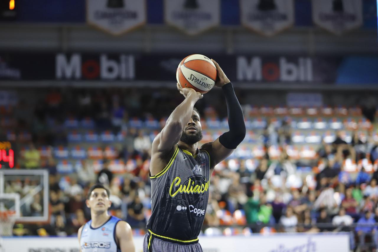 $!Caballeros de Culiacán sufre el revés en casa de Astros de Jalisco