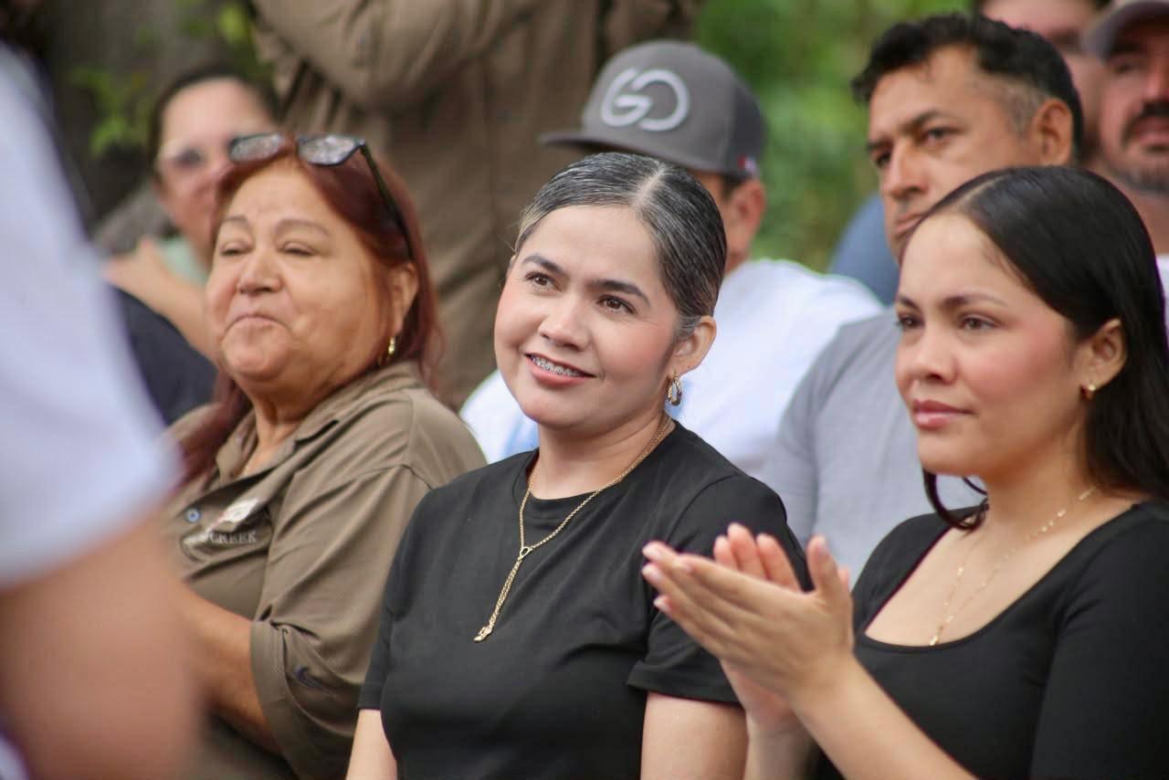 $!Desde Escuinapa, Estrella Palacios llama a defender la Transformación y la soberanía nacional