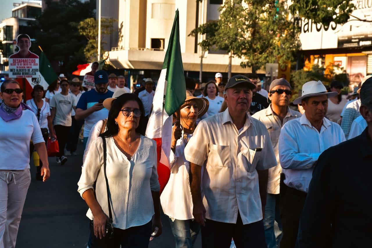 $!Manifestación de Generación Z une a jóvenes, madres buscadoras y activistas contra la crisis de violencia en Culiacán