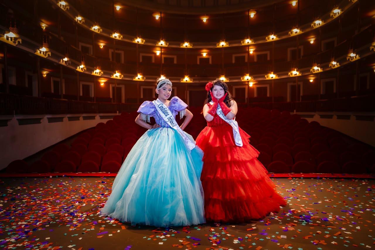 $!Karen Arleth Camacho Álvarez y Marian Ainhoa Urías Gómez ya con su banda oficial de candidatas.