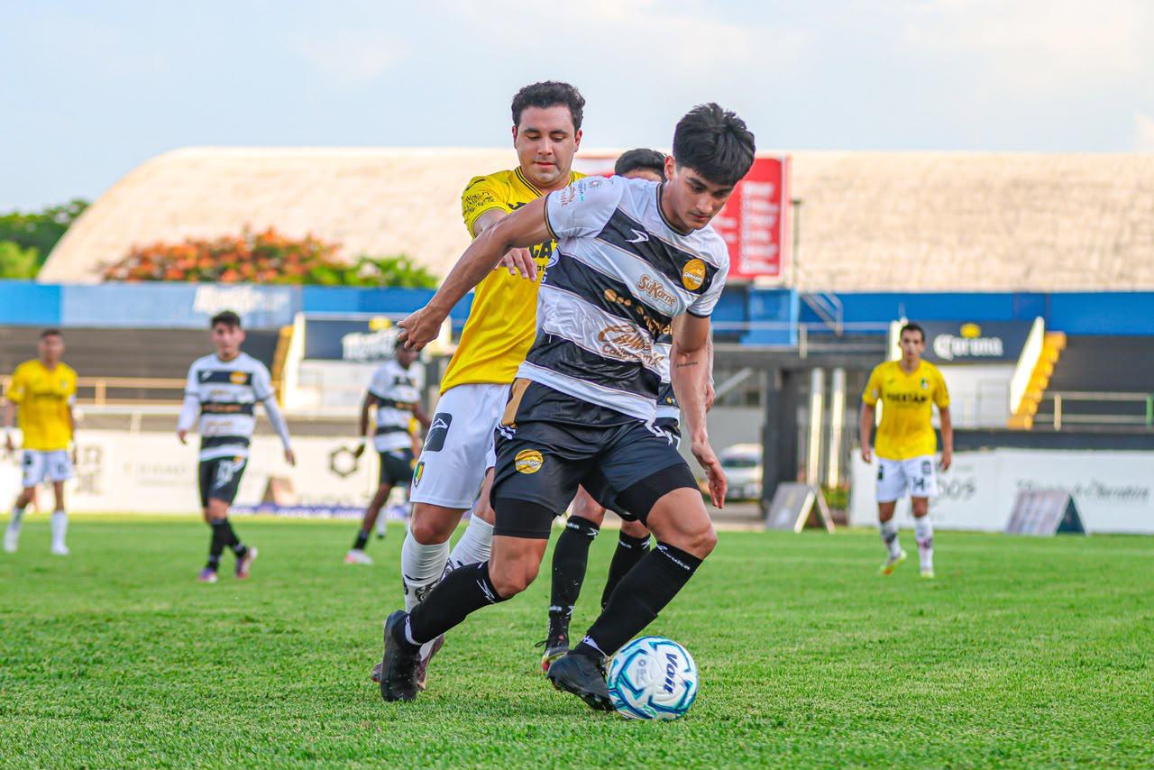 $!Dorados de Sinaloa sufre en defensa y pierde el invicto ante Venados