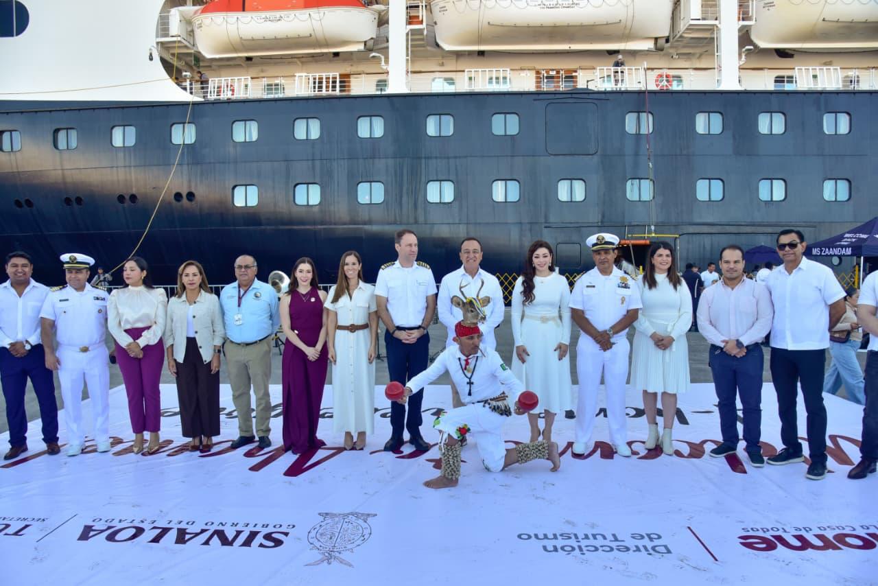 $!Recibe Topolobampo al crucero Zaandam con más de 1,200 turistas