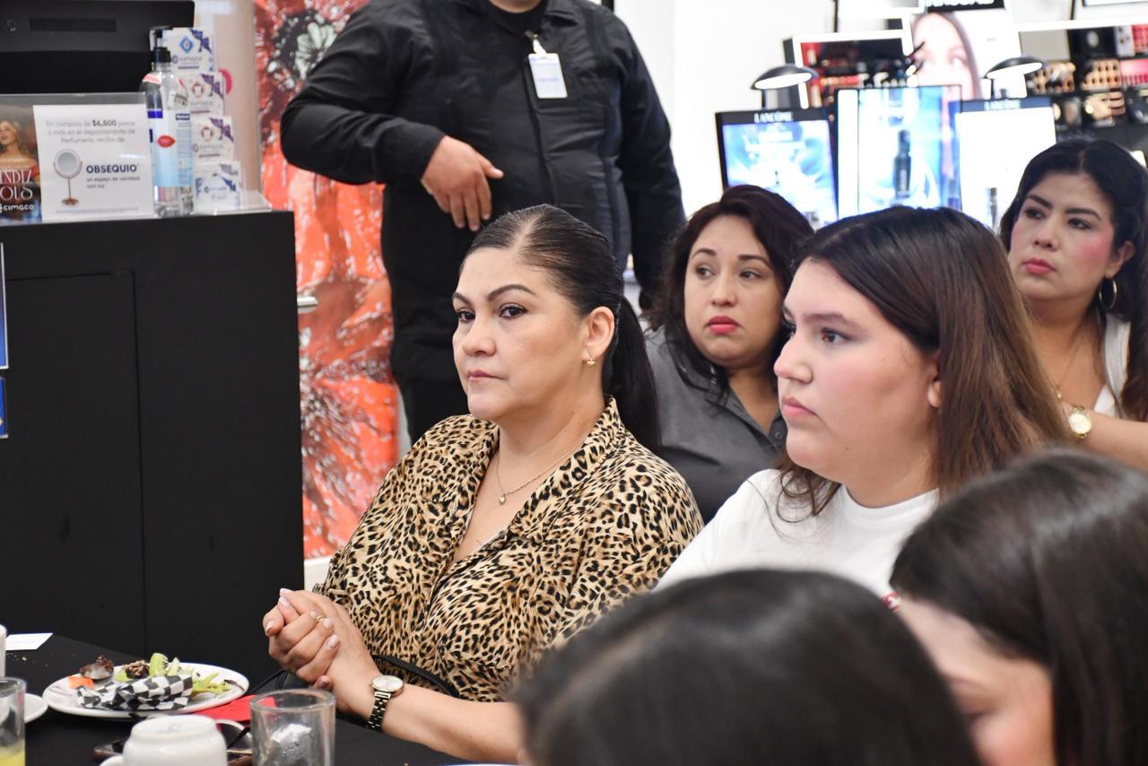$!El evento reunió a 50 invitadas, quienes disfrutaron de un ambiente exclusivo.