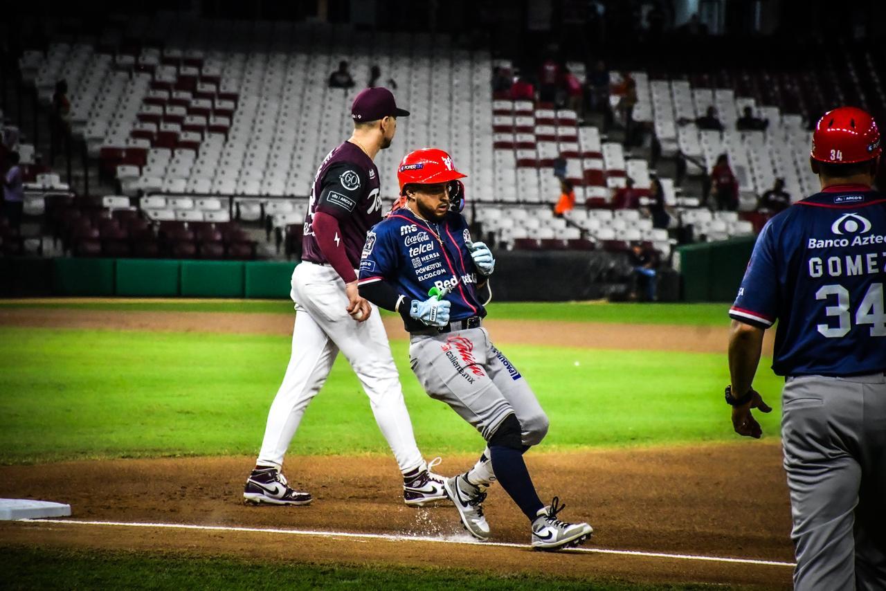 $!Tomateros luce en casa y se impone con autoridad a Venados en el Clásico Sinaloense