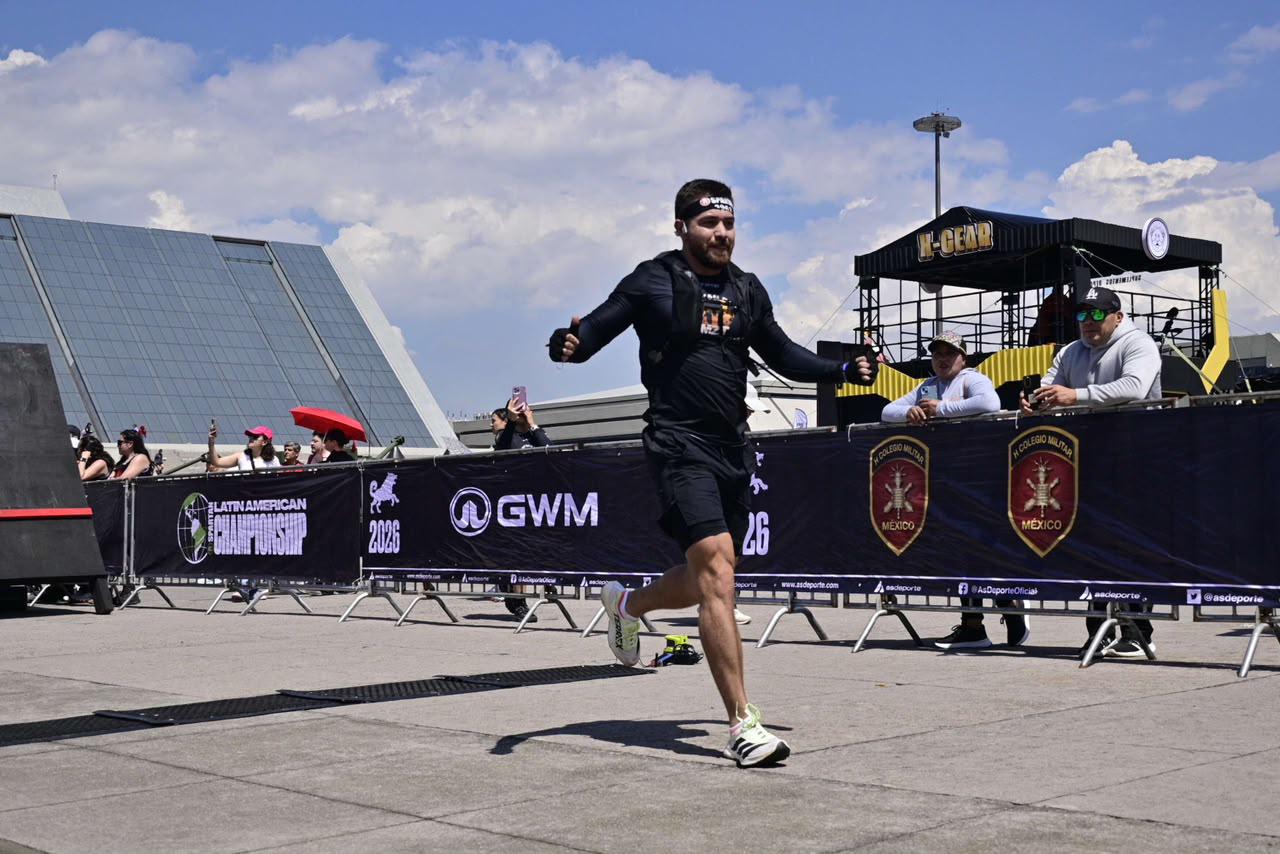 $!Mazatlecos destacan en la México Spartan Race 2026 al completar la exigente Trifecta