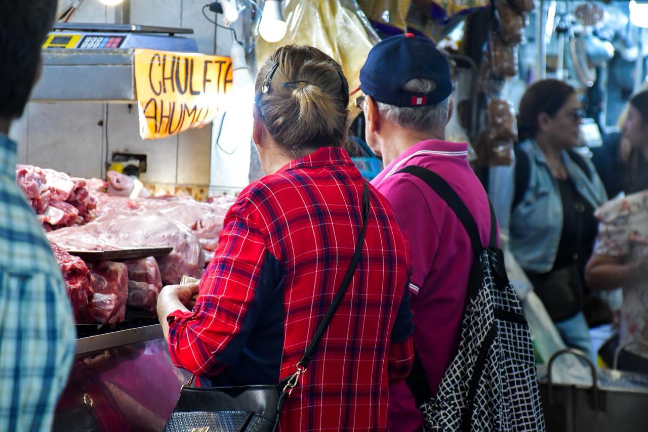 $!Menudo y pozole impulsan las ventas decembrinas en mercados de Culiacán