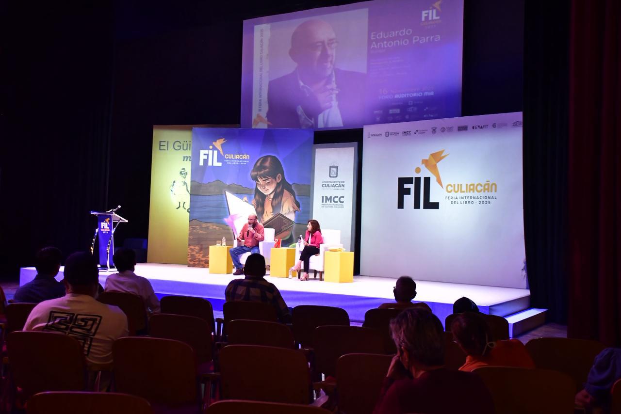 $!“Nostalgia de la sombra” fue la primera novela de Eduardo Antonio Parra, publicada originalmente en 2002.