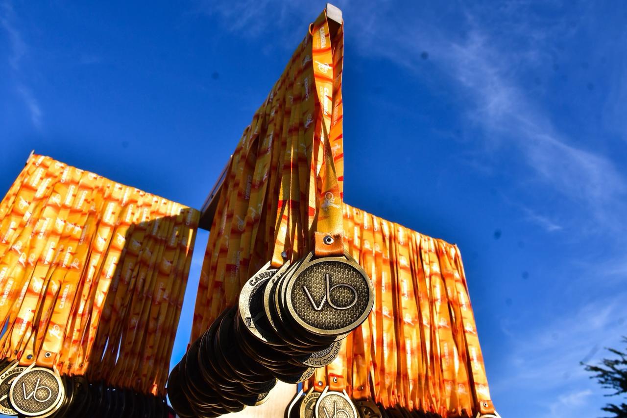 $!Festeja Mueblería Valdez Baluarte medio siglo de existencia con carrera con causa en Culiacán