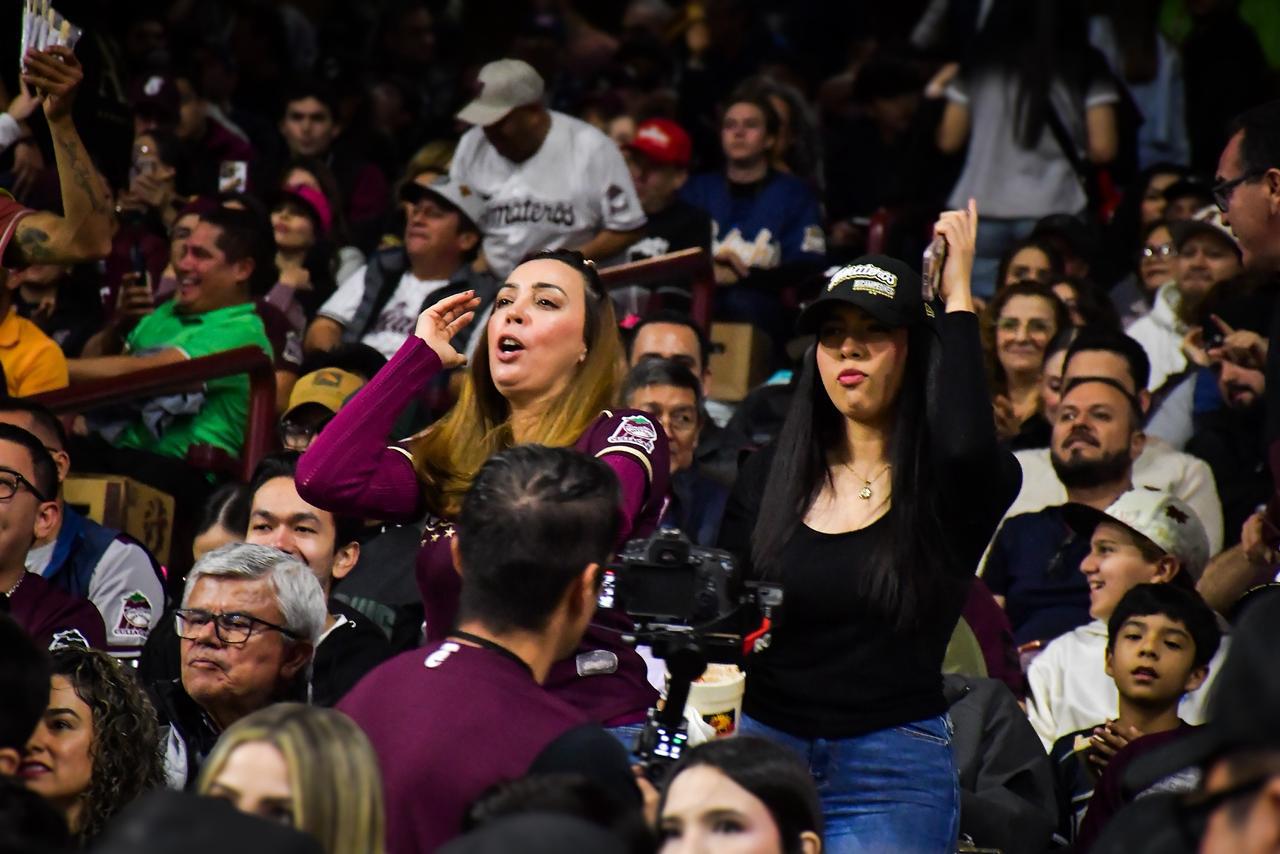 $!Alí Solís y Orlando Martínez mandan a Tomateros a las semifinales de la LMP