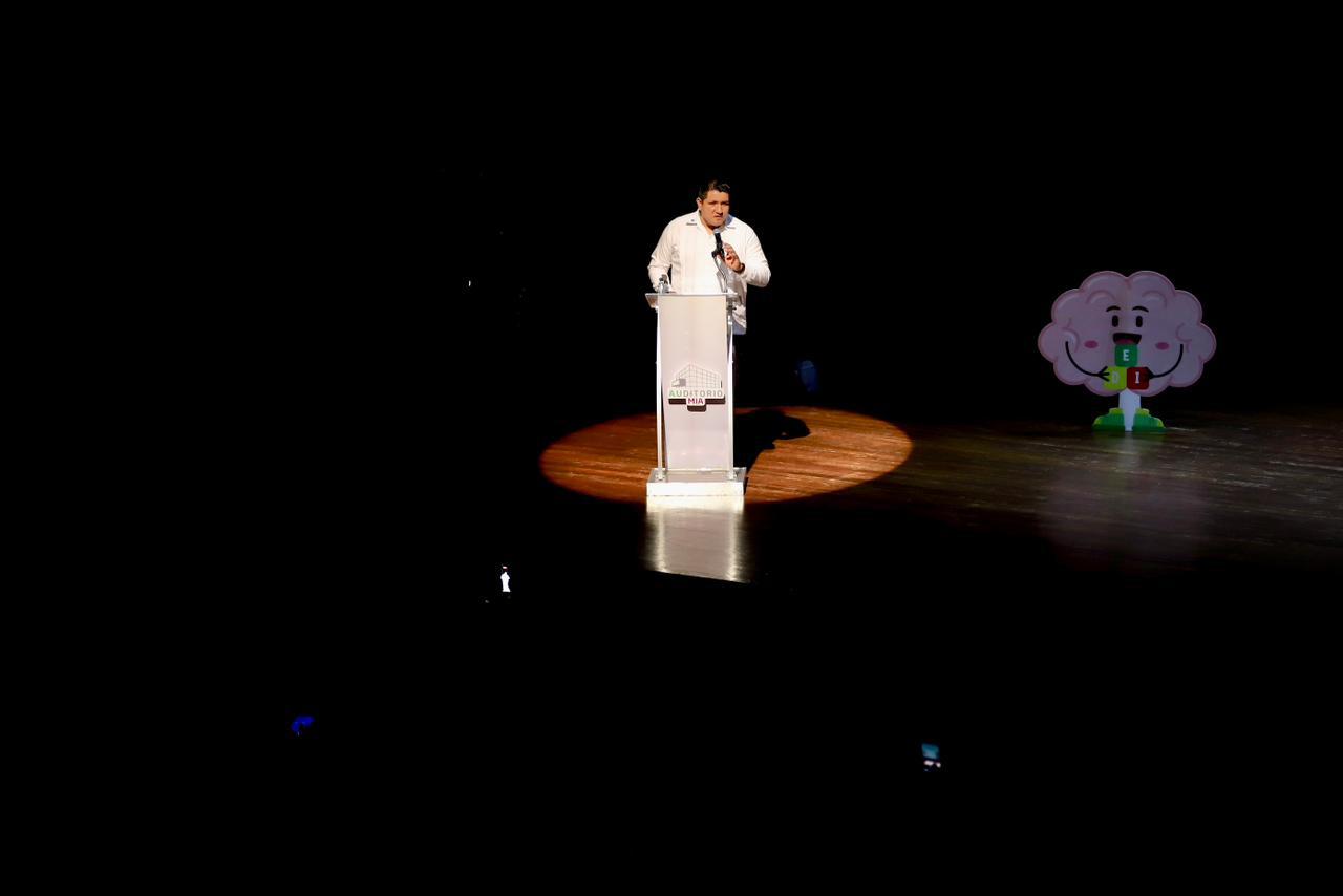 $!Brindan equipo y capacitación para diagnosticar alteraciones en neurodesarrollo de infancias en Sinaloa