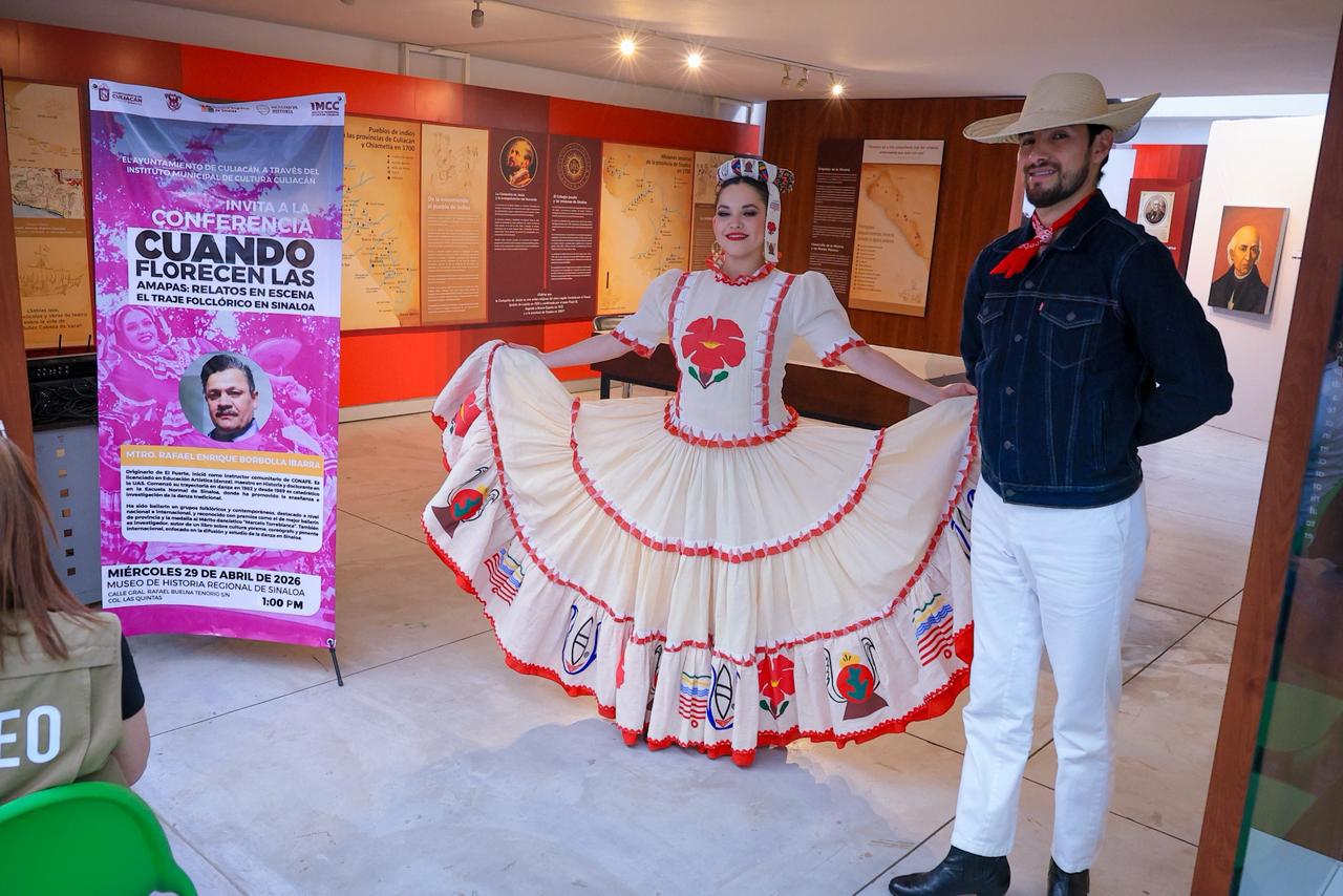 $!El conferencista compartió que en 2004 el Congreso del Estado emitió el decreto 655 en el que instituyó el traje “Flor de amapa”, como el Traje Representativo de Danza Folclórica de Sinaloa.