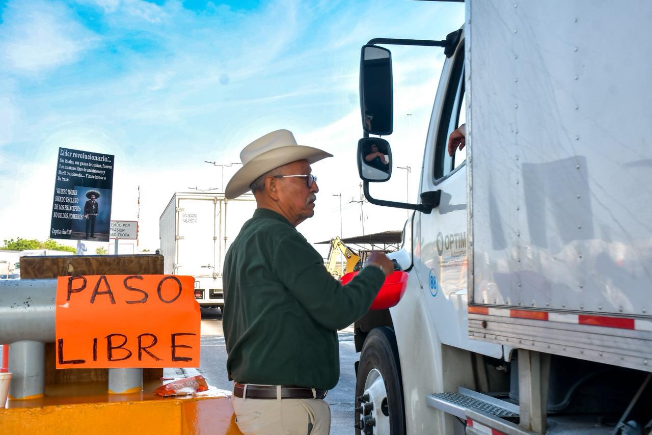 $!Caseta de El Pisal liberada hasta nuevo aviso: agricultores mantienen el plantón