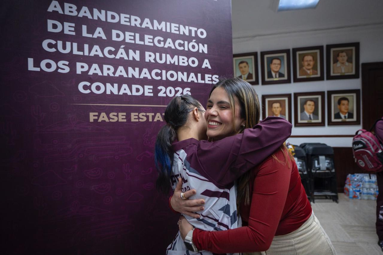 $!Alcaldesa Ana Miriam Ramos abandera a delegación Culiacán rumbo a la Paralimpiada Conade 2026