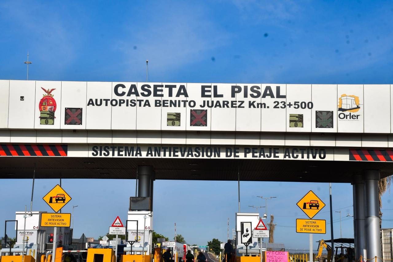 $!Caseta de El Pisal liberada hasta nuevo aviso: agricultores mantienen el plantón