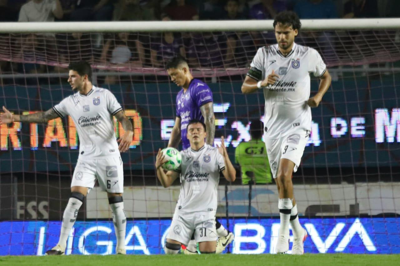 $!Mazatlán y Querétaro dividen puntos en el penúltimo encuentro en casa de los Cañoneros en Liga MX