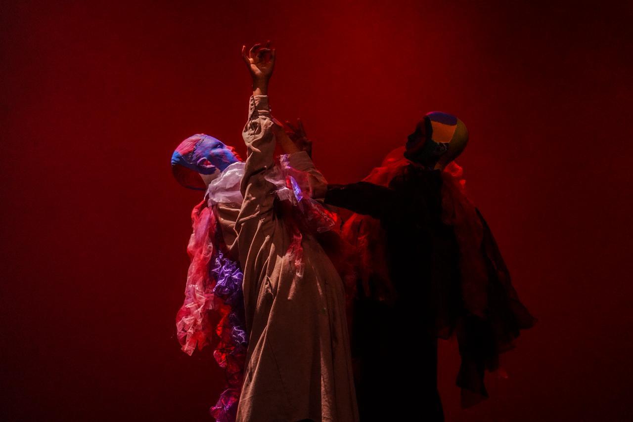 $!La danza contemporánea tomó el escenario del Teatro Ángela Peralta con ‘Trazos’.