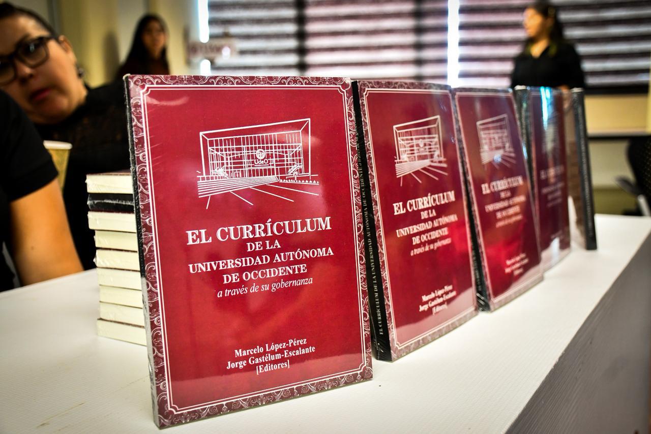 $!Presentan libro sobre la historia curricular y de gobernanza de la Universidad Autónoma de Occidente