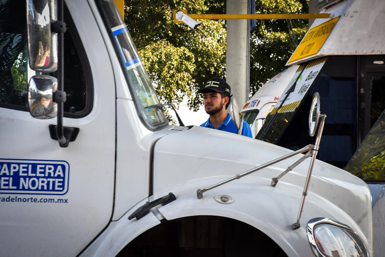 $!Liberan bloqueo agrícola en la caseta de Costa Rica y dejan paso libre; esperan resultados de la reunión federal