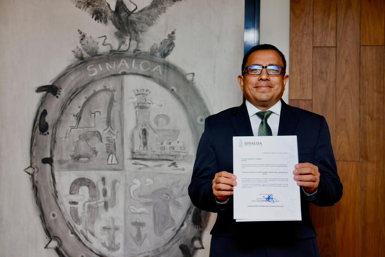 $!Rinde protesta Efrén Martínez Casimiro como subsecretario de Seguridad Pública en Sinaloa