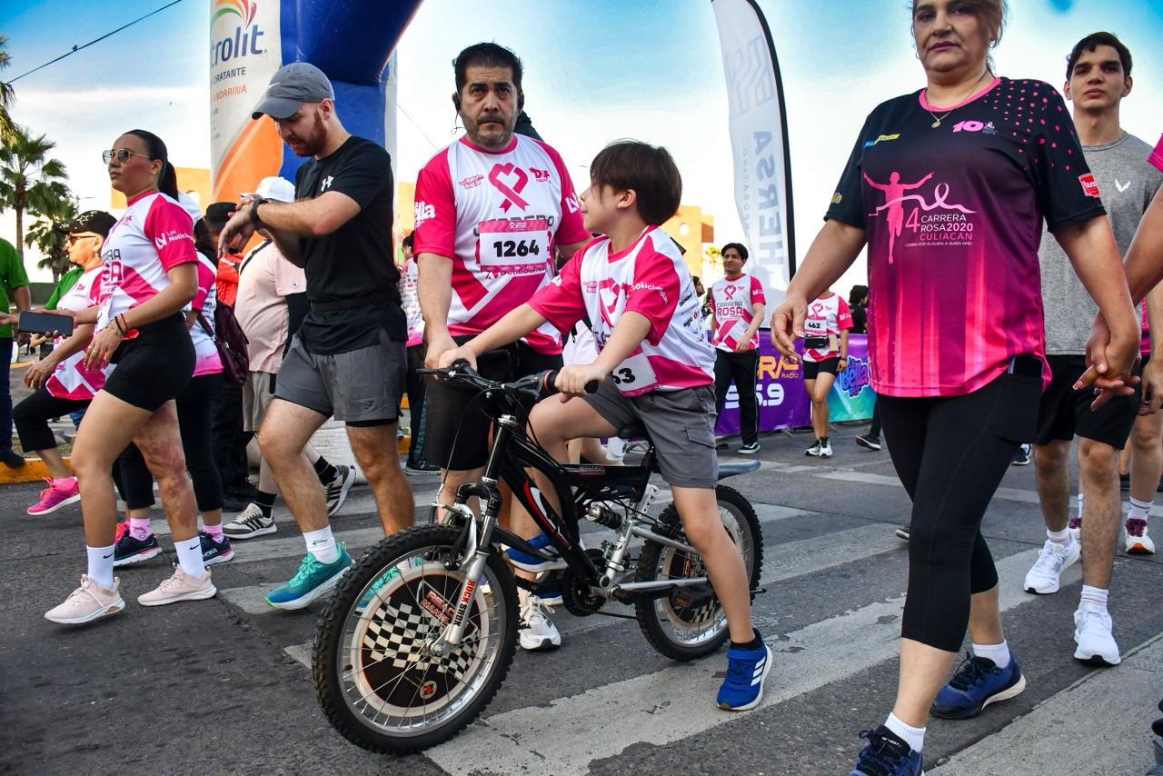 $!Culiacán corre por la vida en la Carrera Rosa Delia Barraza 2025