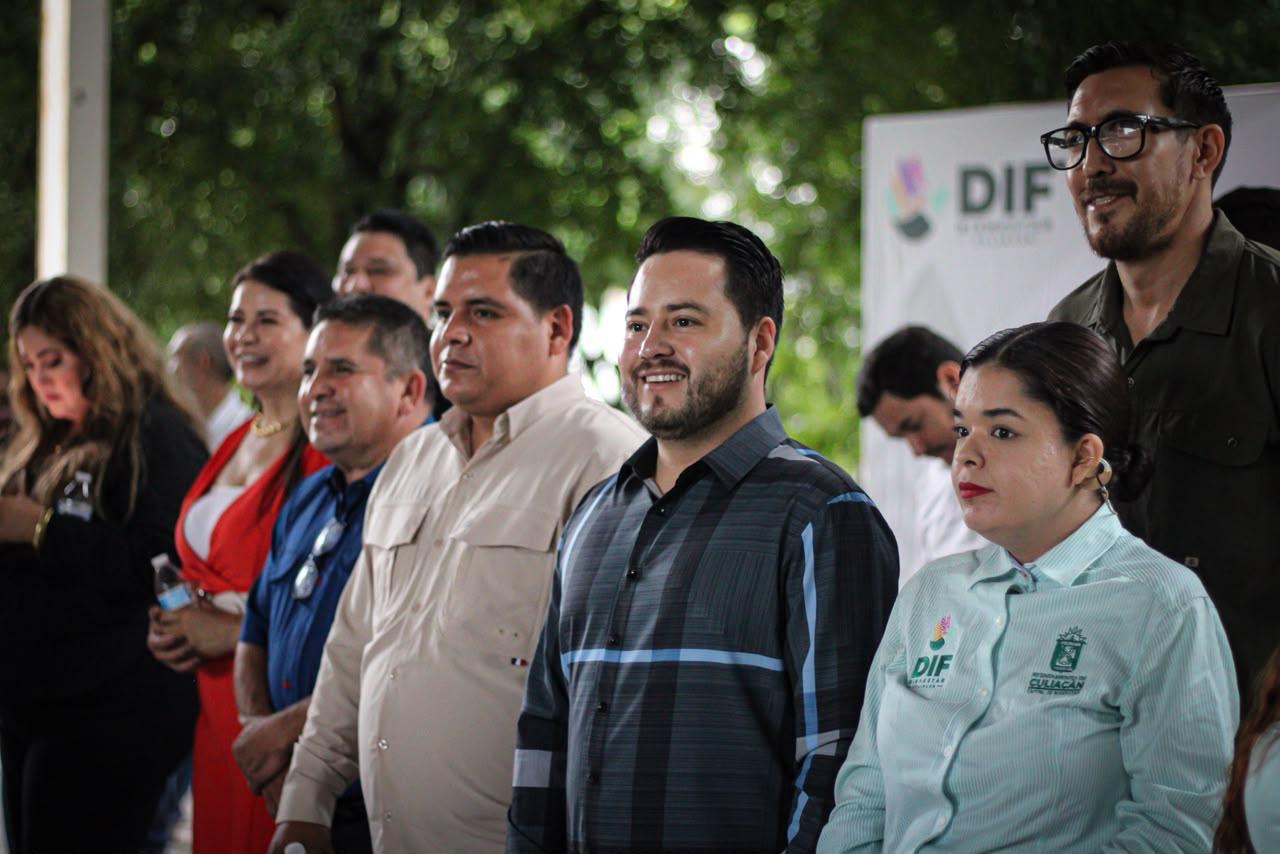 $!Llevan programa Somos Inclusión a preparatoria Victoria del Pueblo en Culiacán