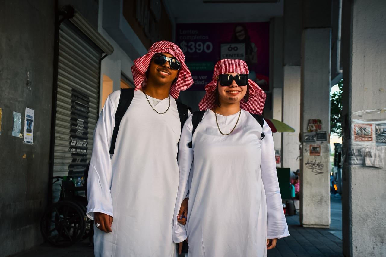 $!Pequeños vampiros, brujas y superhéroes piden Halloween en Culiacán