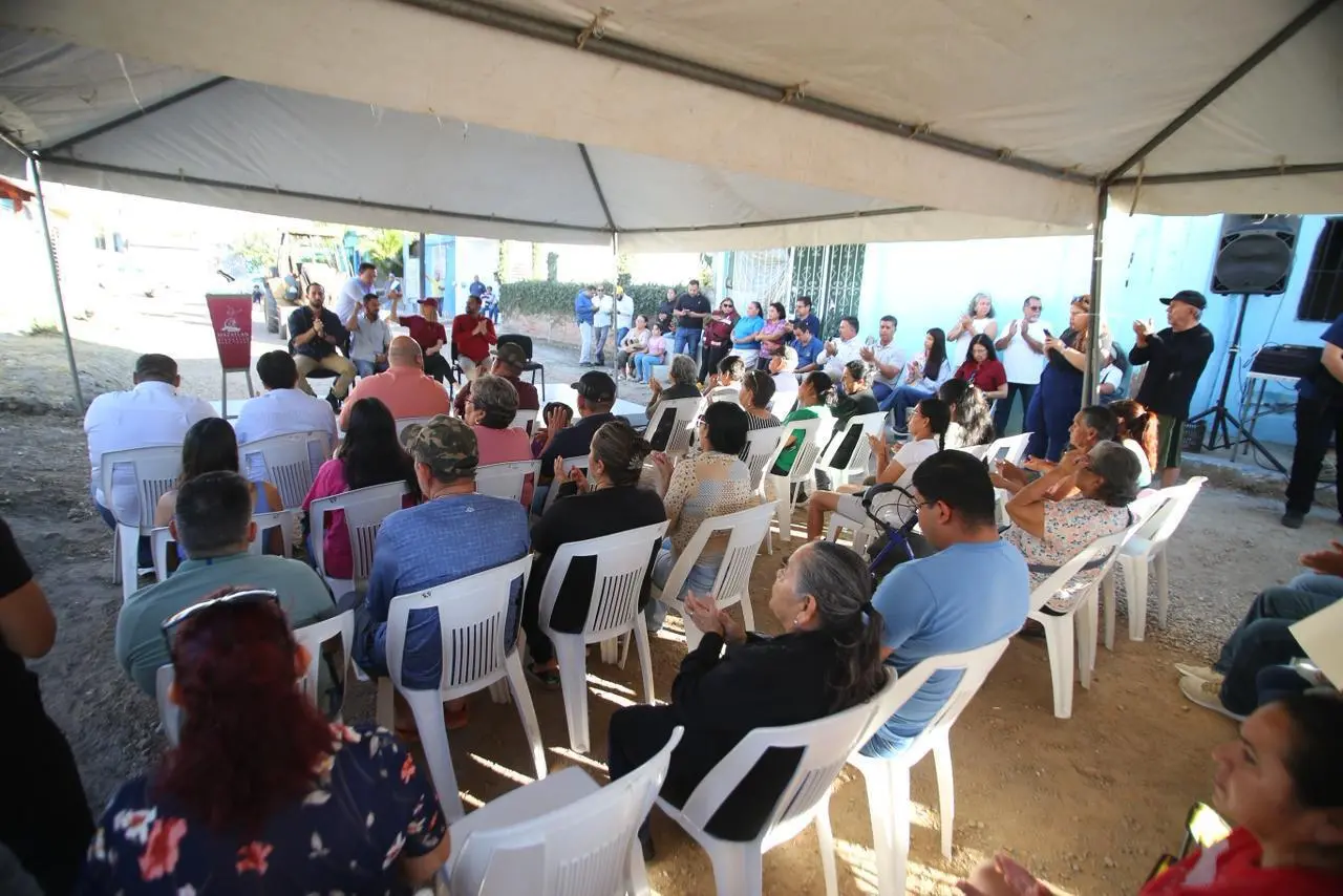 $!Inicia obra de pavimentación y nuevas redes hidrosanitarias en Valles del Ejido, en Mazatlán