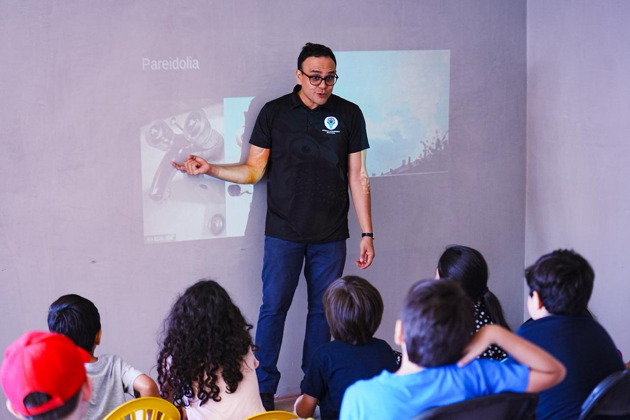 $!La charla se llevó a cabo en La Casa del Marino.