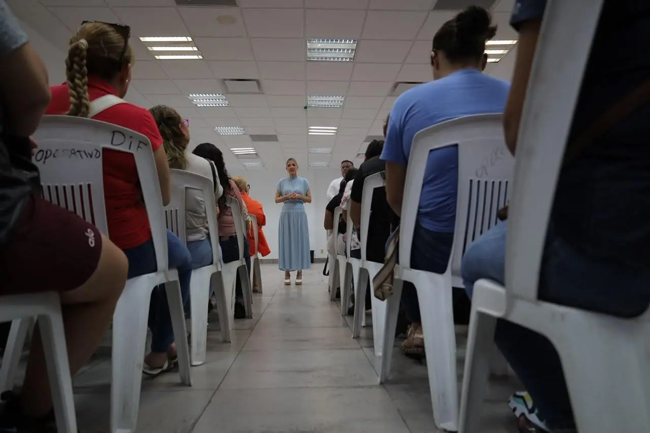 $!Entrega Alcaldesa apoyos de $2 mil por bimestre a familiares de personas desaparecidas en Mazatlán