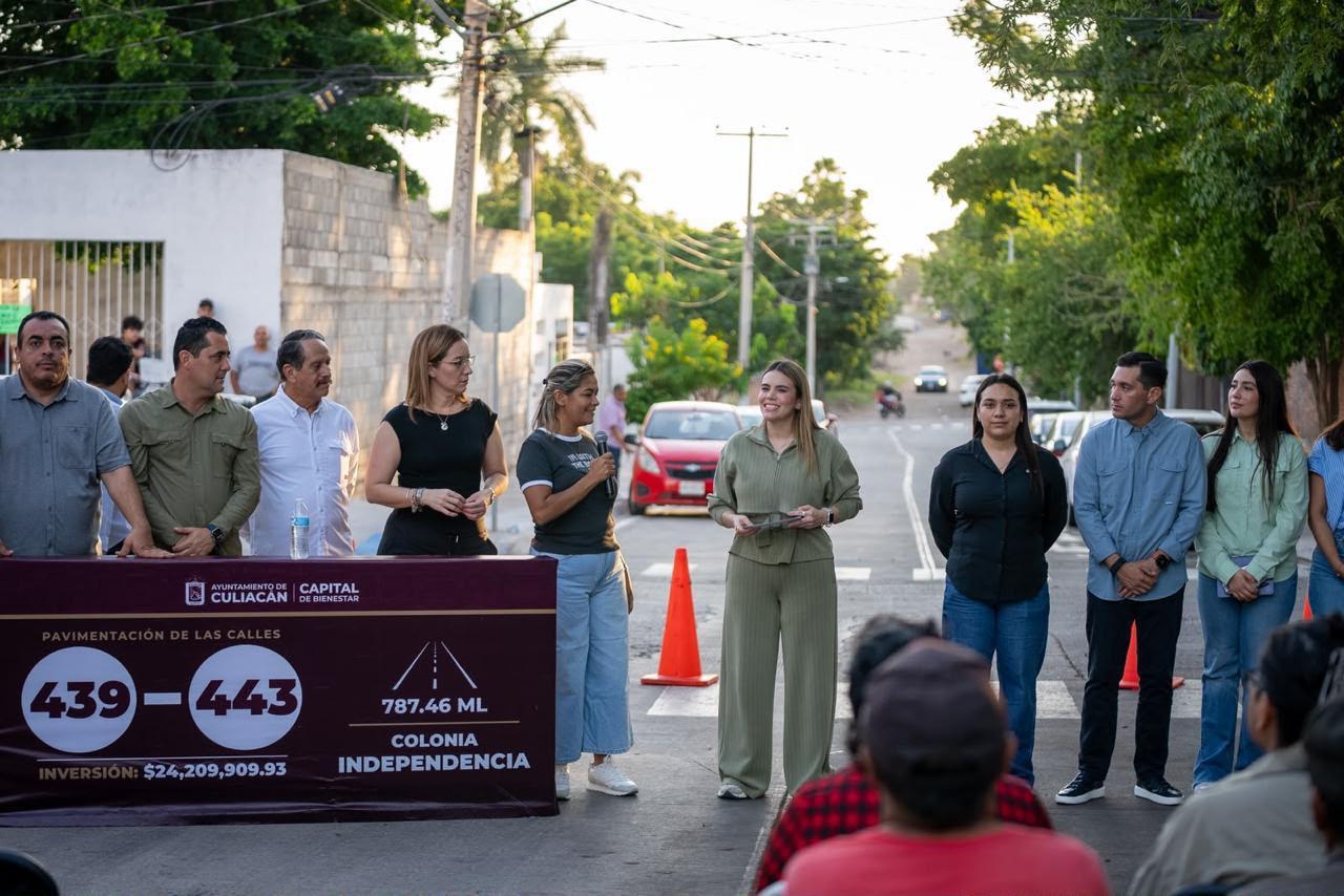 $!Tras 50 años de espera, pavimentan cinco calles en la colonia Independencia de Culiacán