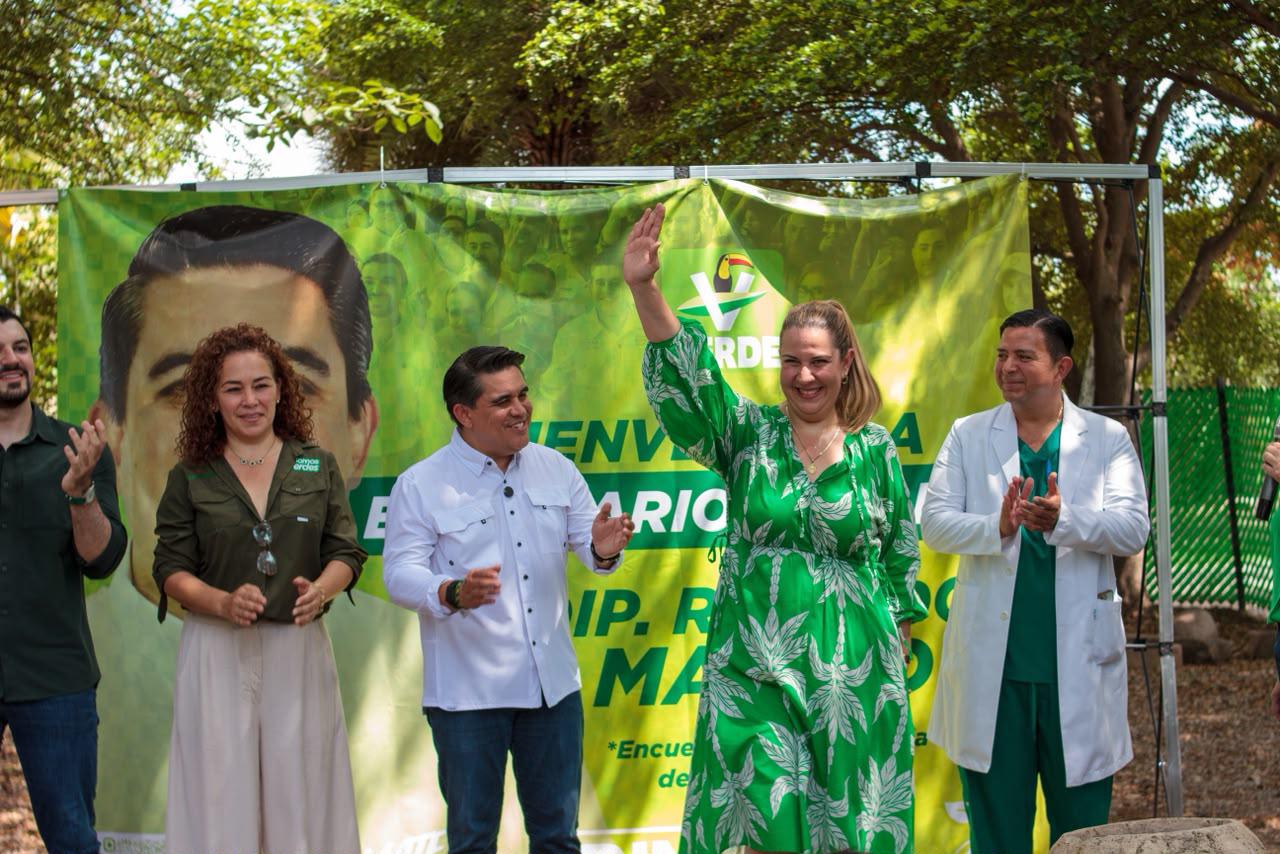 $!Ricardo Madrid recorre Rosario; busca ser el defensor de la 4T en Sinaloa