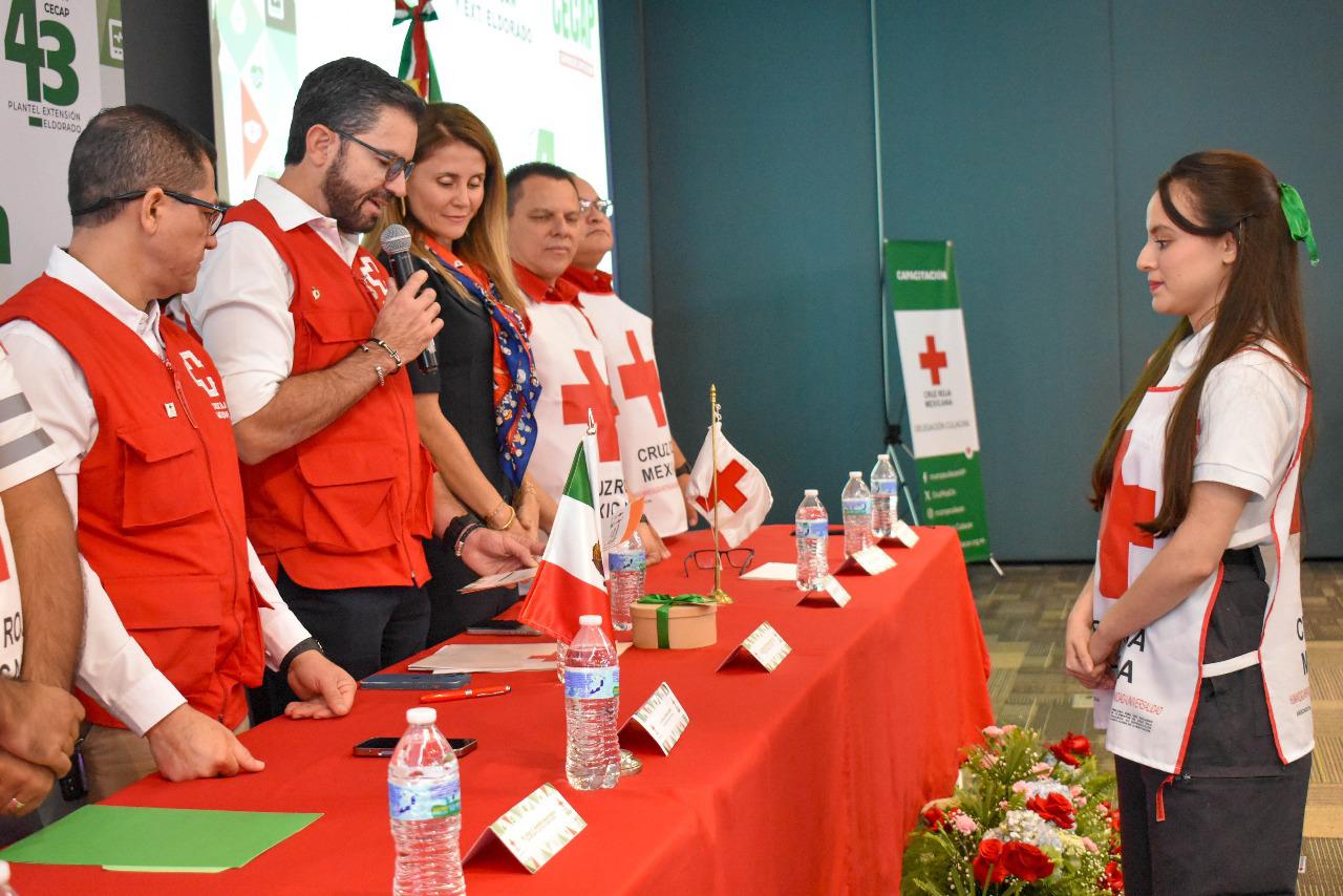 $!Egresan 62 nuevos Técnicos en Urgencias Médicas de la Cruz Roja Culiacán