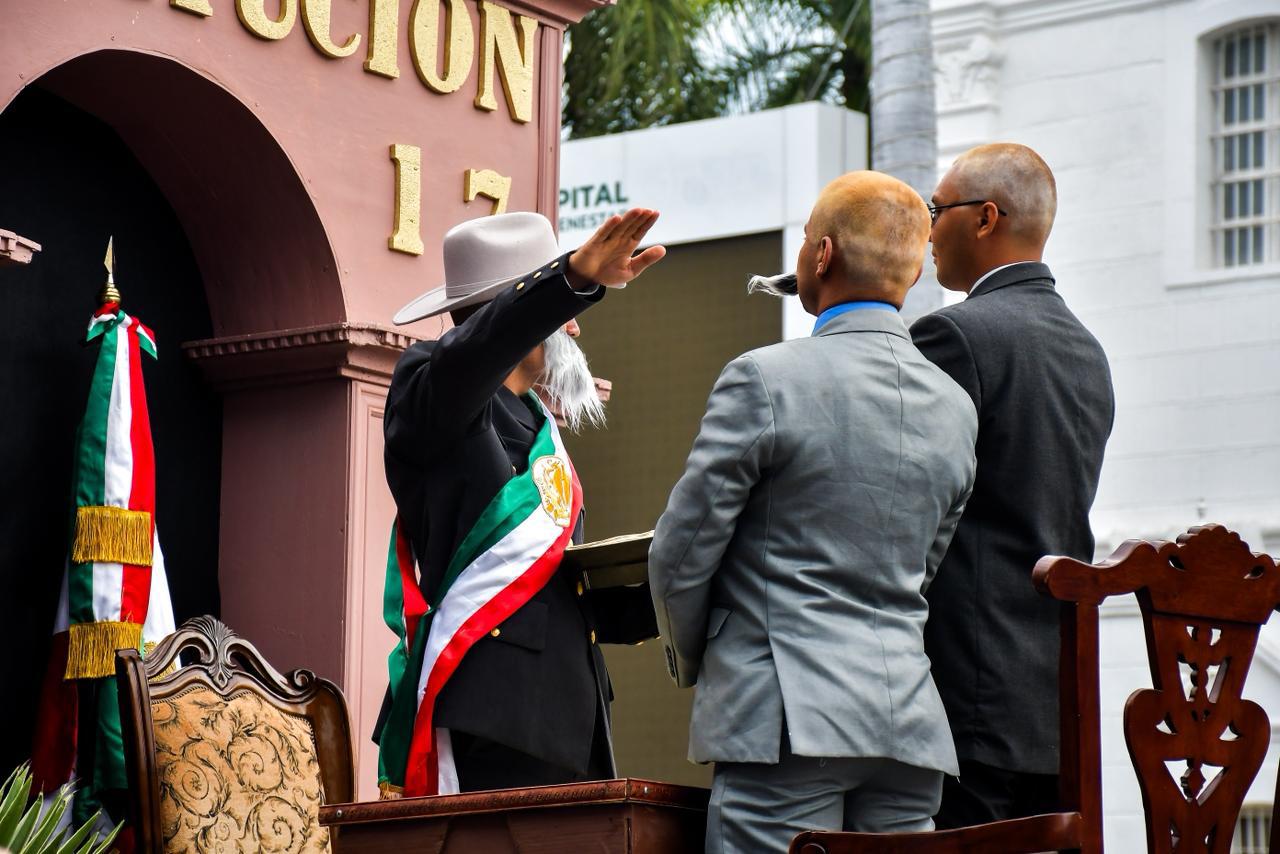 $!Arranca el desfile del 20 de Noviembre en Culiacán bajo resguardo de más de 10 mil efectivos