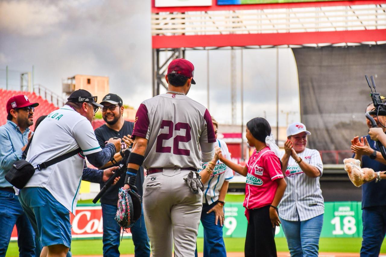 $!Tomateros domina en casa a Venados en el Cuadrangular del Bienestar